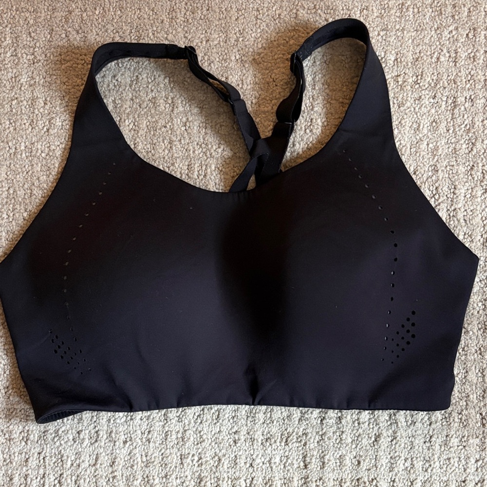 Lululemon black Women's Sports Bra 36DD